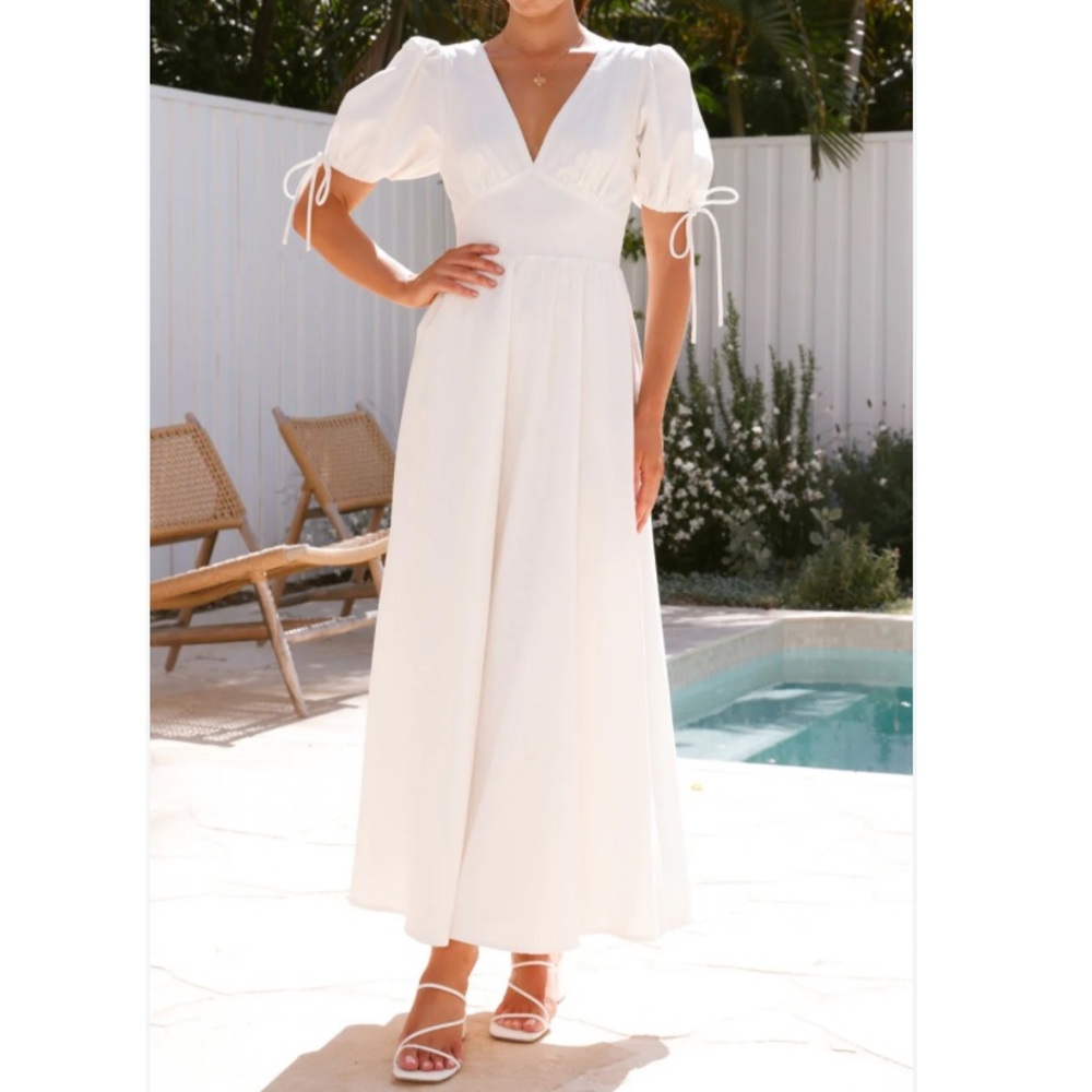 Billy J White Linen Puff Sleeve Maxi Dress